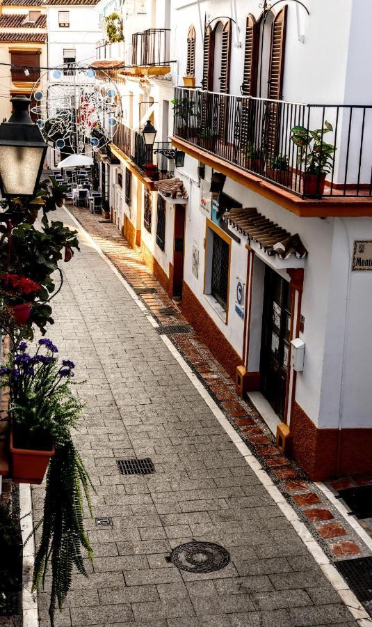 Total * Marbella